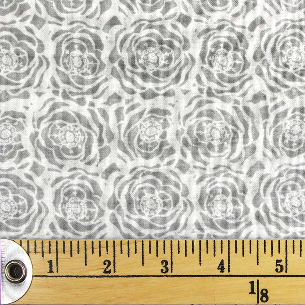 FABRIC CREATIONS Fat Quarter Pre-Cut Fabric - Lace Flower - 45 x 53cm (18″ x 21″)