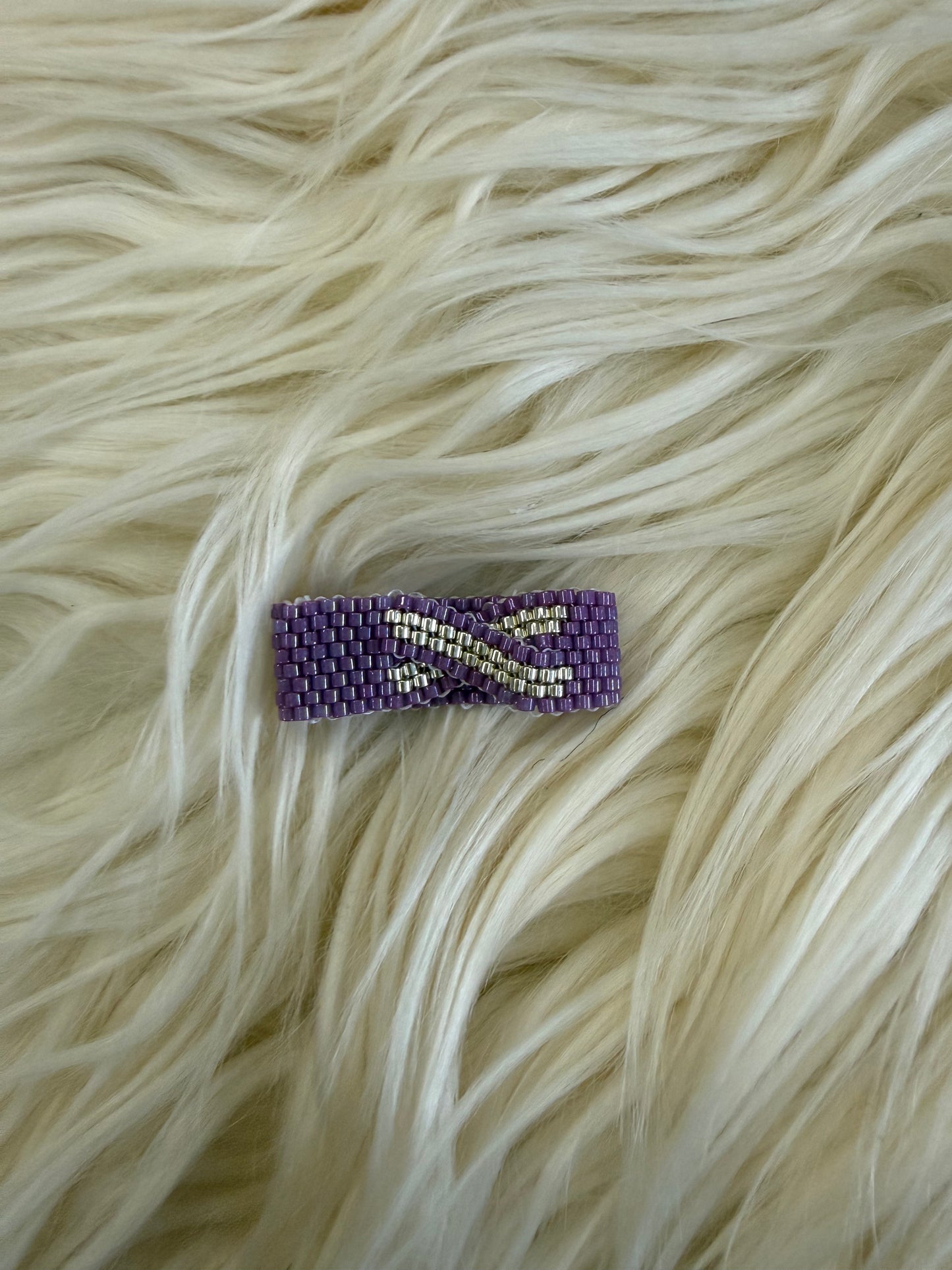 Beaded Crossover Ring Size 11