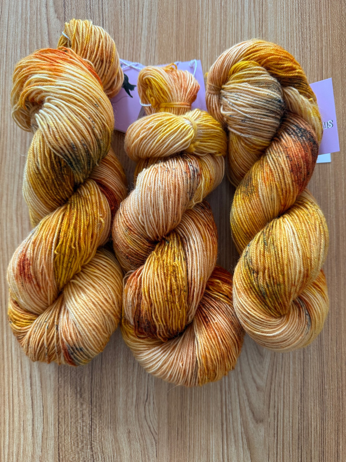 100% SW Fingering Wool 1