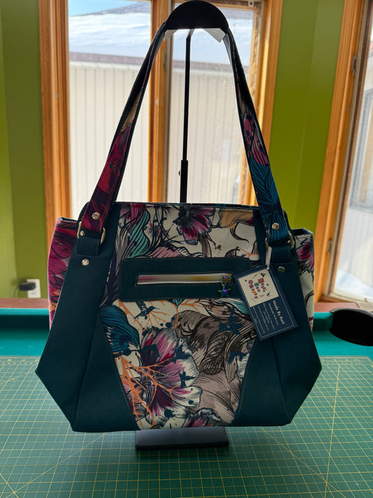 Samaren Shoulder Bag