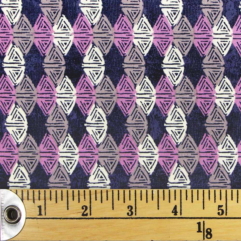 FABRIC CREATIONS Fat Quarter Pre-Cut Fabric - Michalina - 45 x 53cm (18″ x 21″)