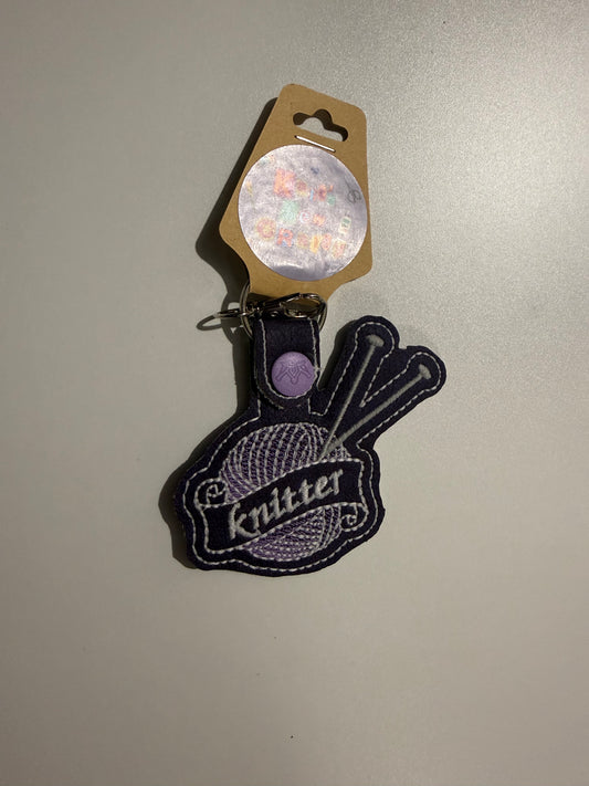 Knitter Purple/White