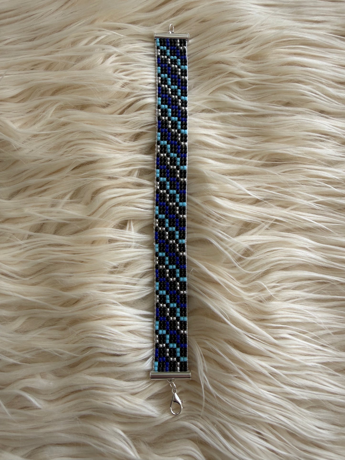 Beaded Bracelet 7.5”