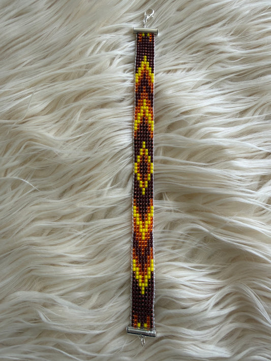 Beaded Bracelet 7.5”