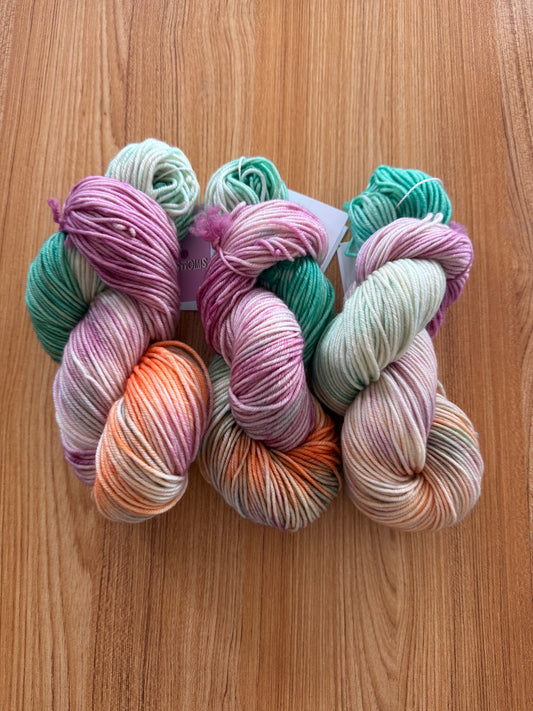 100% SW Merino Wool Worsted